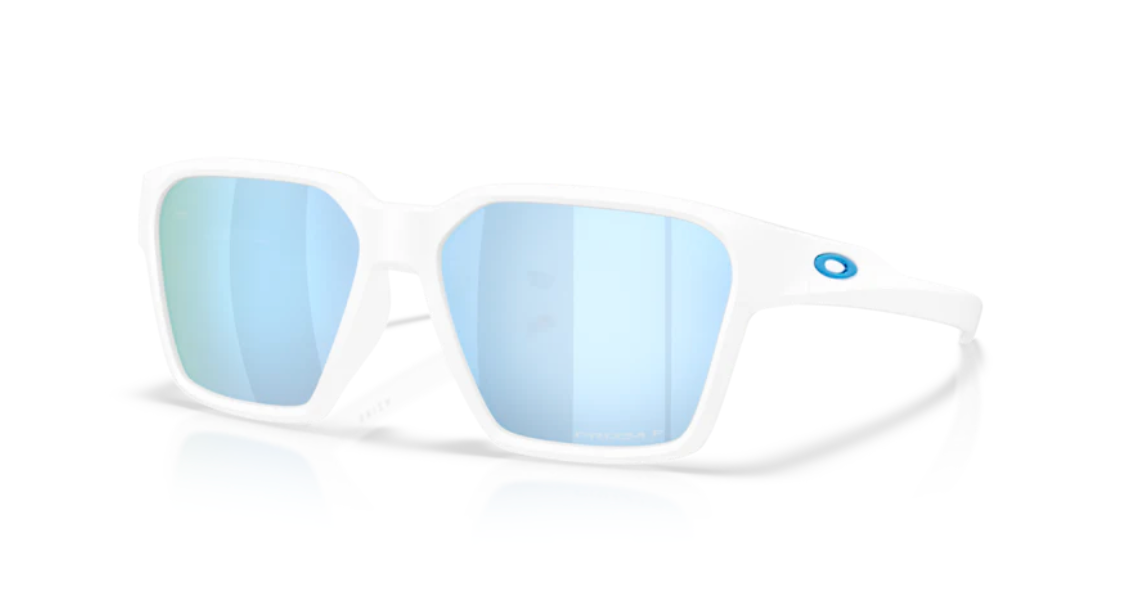 Oakley Briza