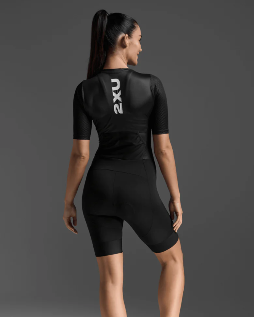 2XU Women's Aero Hex Sleeved Trisuit Black / White